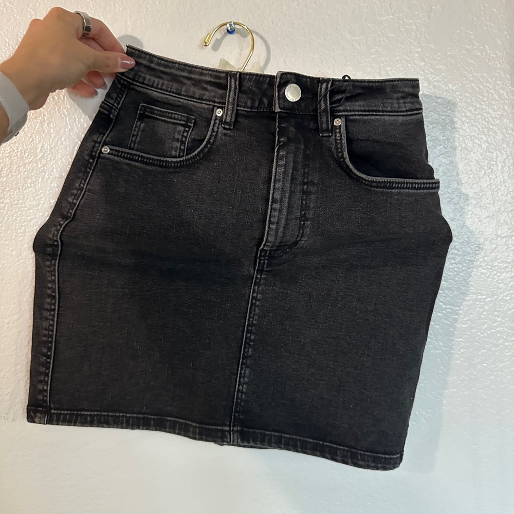 Zara Black Denim Skirt